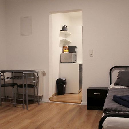 Fully Equipped Apartments Bonnigheim Bagian luar foto