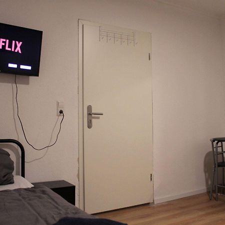 Fully Equipped Apartments Bonnigheim Bagian luar foto