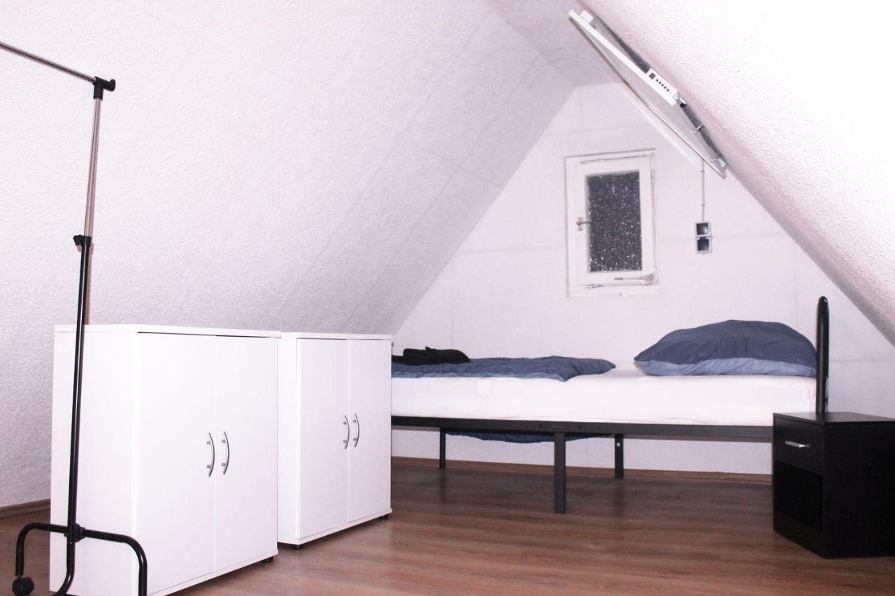 Fully Equipped Apartments Bonnigheim Bagian luar foto