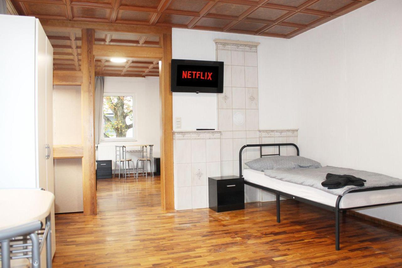 Fully Equipped Apartments Bonnigheim Bagian luar foto