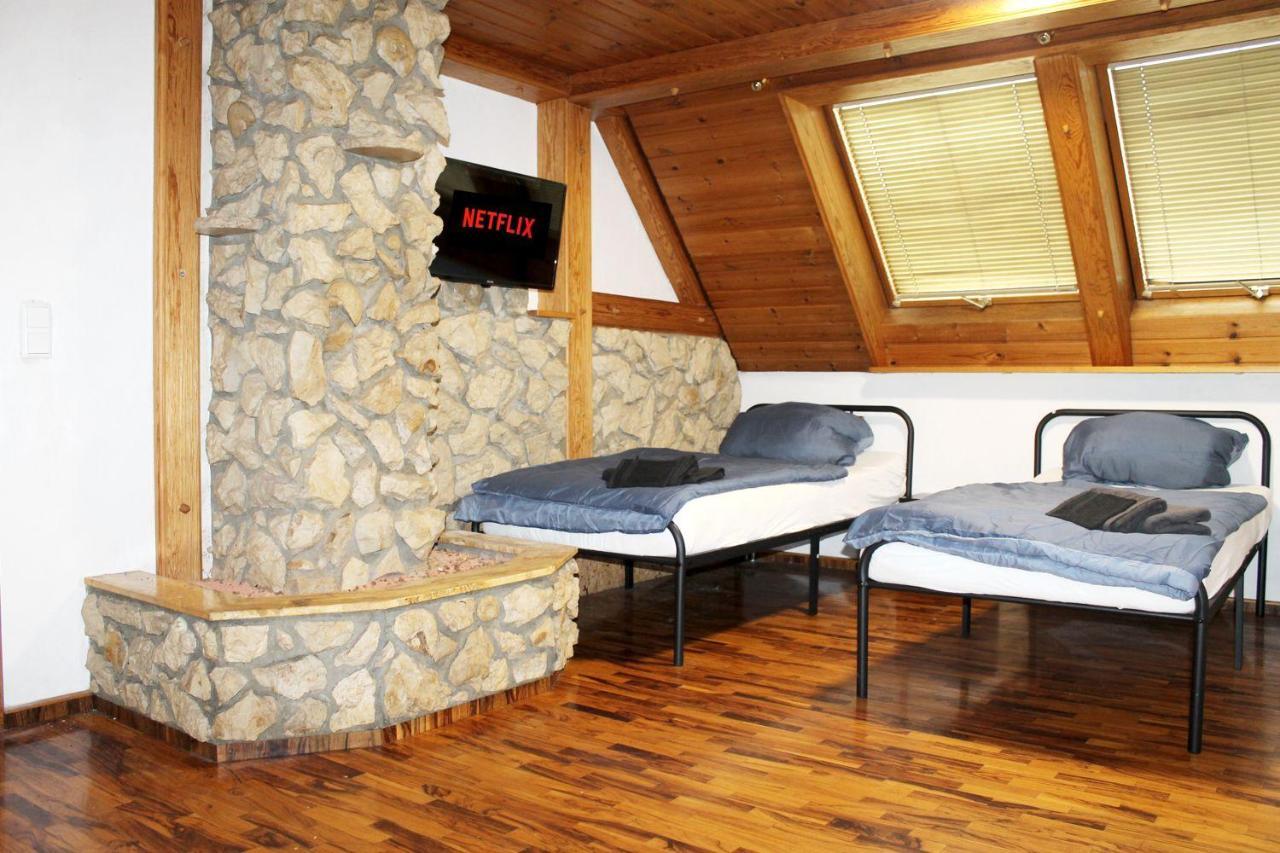 Fully Equipped Apartments Bonnigheim Bagian luar foto