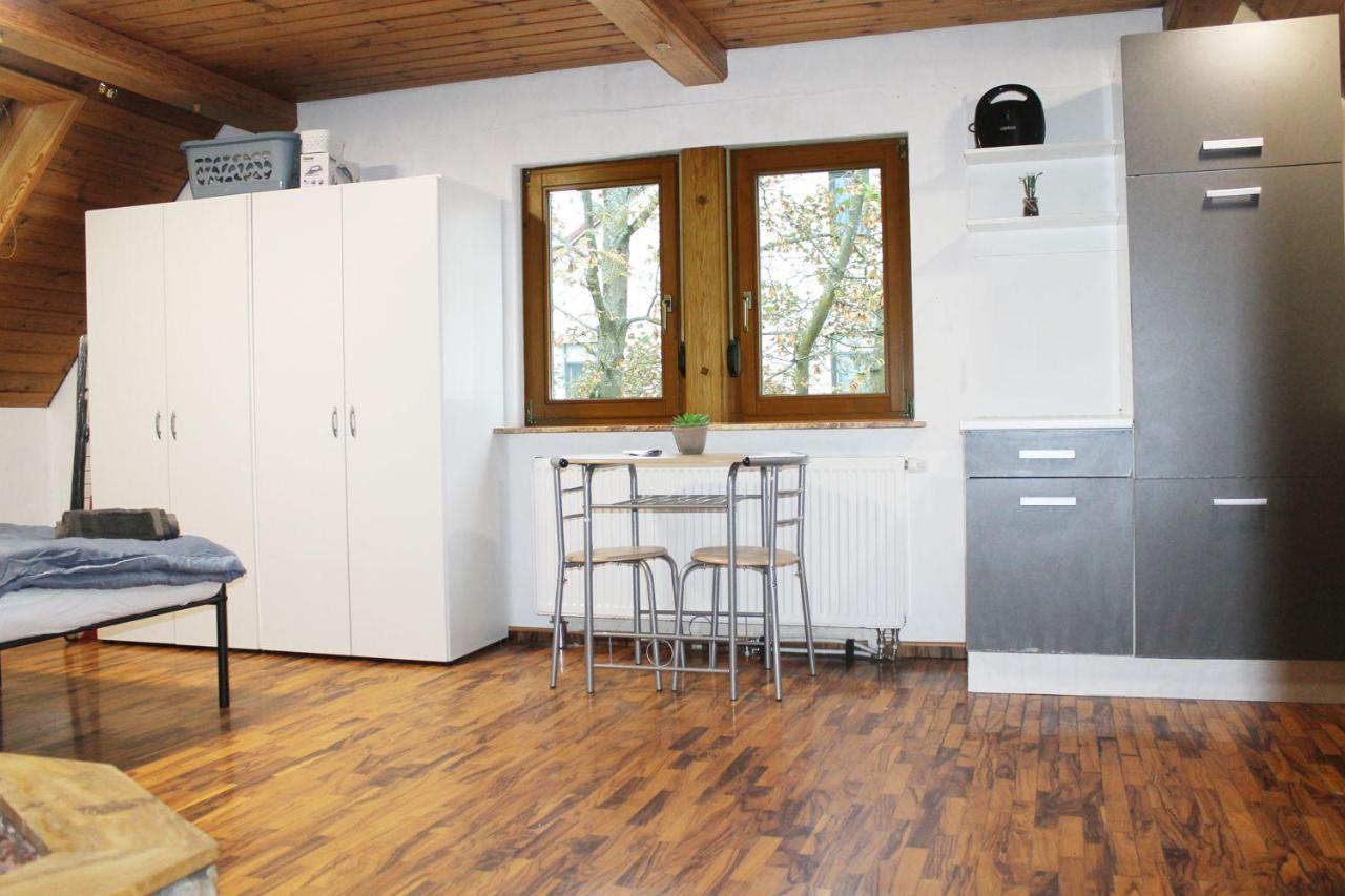 Fully Equipped Apartments Bonnigheim Bagian luar foto